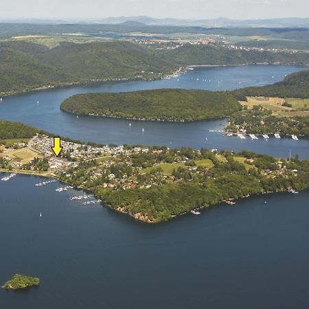 Seglerfewo Mit Traumhaftem Blick Vom Balkon Scheid  Экстерьер фото